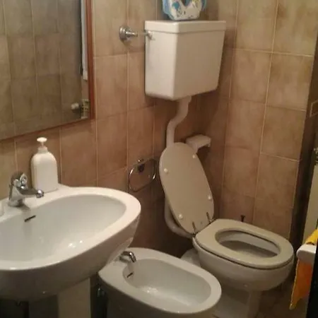 Vicino Cabinovia Magnolta E Piscina Aprica
