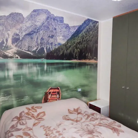 Vicino Cabinovia Magnolta E Piscina Feriehus Aprica